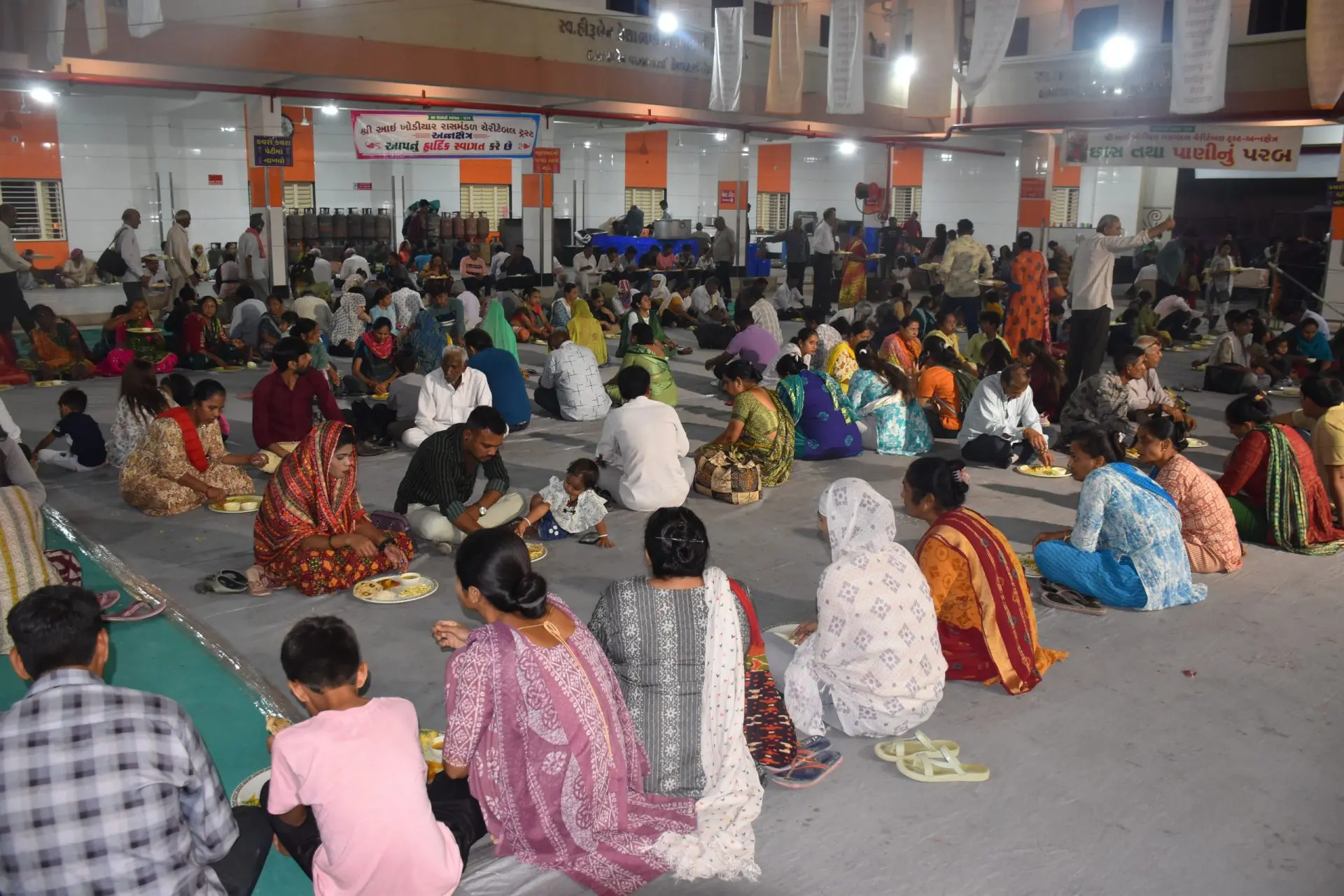 junagadh-news-anna-kshetra-start-in-more-than-100-place-due-to-bhavnath-mahashivratri-mela-480177