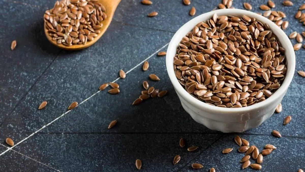 roasted-flax-seeds-benefits-health-advantages-and-nutritional-value-484021