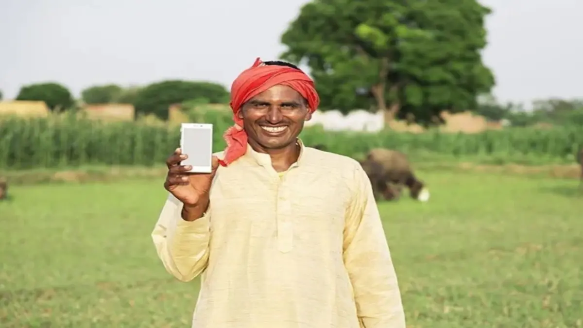 gujarat-became-first-state-in-country-to-take-initiative-of-giving-assistance-to-farmers-on-purchase-of-smart-phones-489811