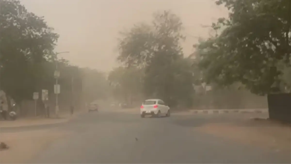 heavy-rain-with-storm-in-gandhinagar-strong-winds-and-hailstorm-predicted-in-the-district-for-the-next-four-days