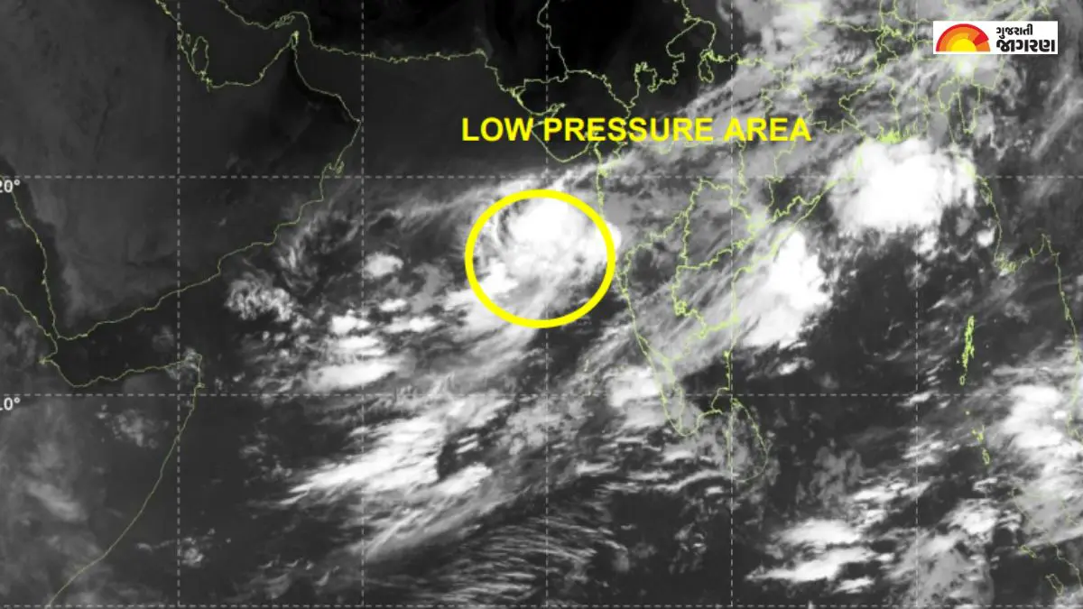 gujarat-cyclone-tracker-live-updates-imd-alerts-on-cyclone-shakti-low-pressure-area-over-arabian-sea-winds-waves-latest-news-532908