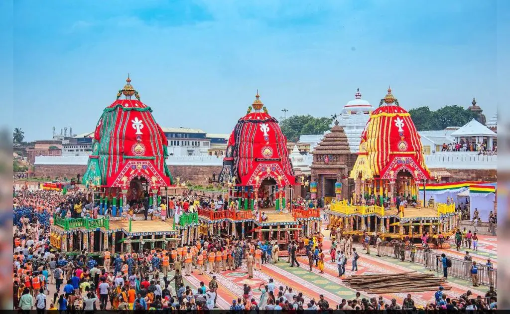 Rath Yatra 2025: અમદાવાદથી કેવી રીતે અલગ છે પુરીની જગન્નાથ યાત્રા? જાણો  તેની સાથે જોડાયેલી હકીકતો - Difference Between Ahmedabad and Jagannath Puri  Rath Yatra
