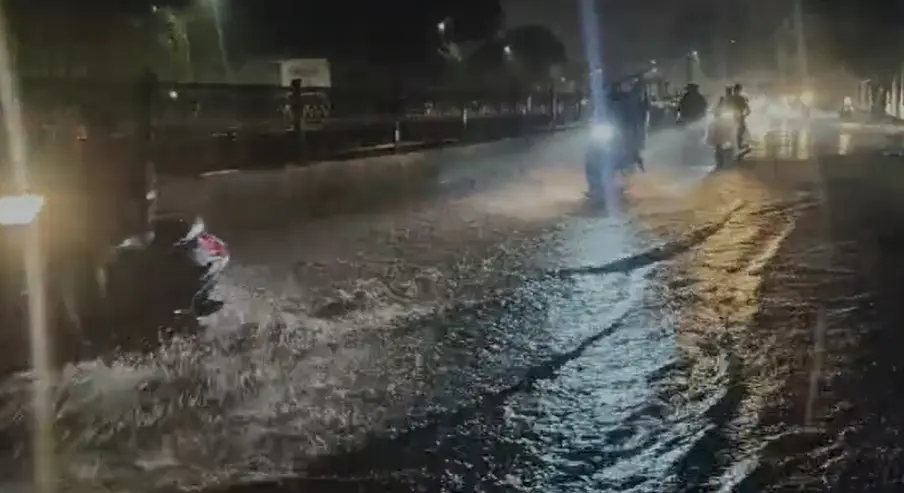 ahmedabad-news-heavy-rain-across-the-city-with-hevy-wind-on-3rd-september-596890