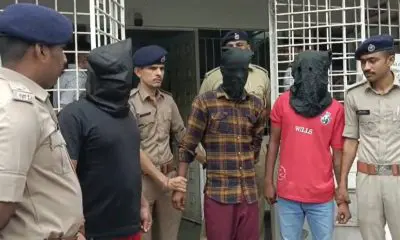 Vadodara: નવાપુરા પોલીસને મોટી સફળતા, લૂંટ અને ખંડણીના ગુનામાં માથાભારે 3  આરોપીની ધરપકડ | Vadodara News Navapura Police Held 3 Accused in Loot And  Extortion