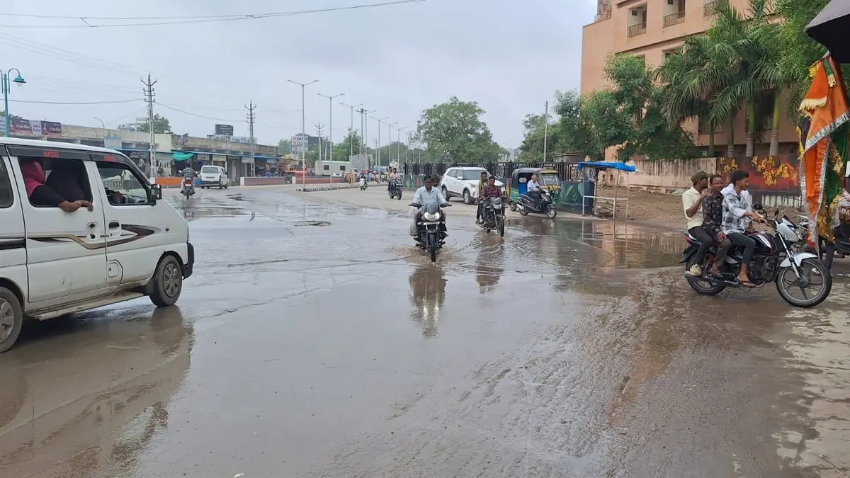 Sabarkantha Rain: છેલ્લા 24 કલાકમાં સાબરકાંઠા જિલ્લાના 8 તાલુકામાં વરસાદ, જાણો કયા તાલુકામાં કેટલો વરસાદ થયો