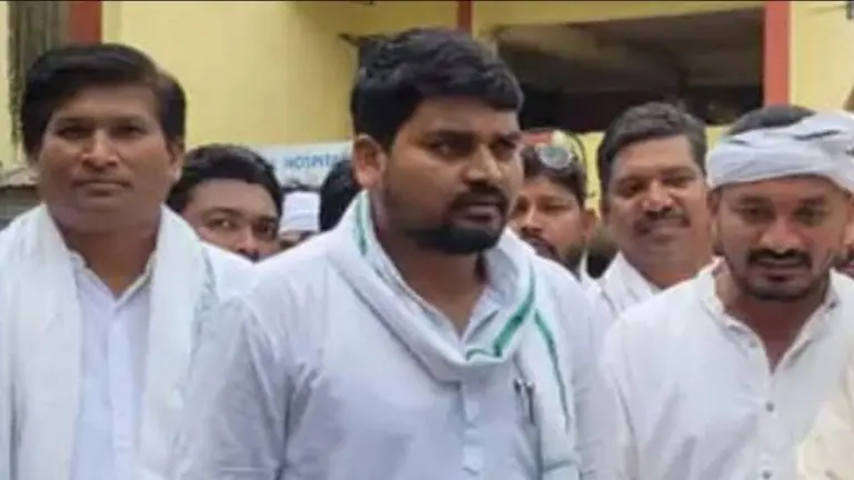 Vadodara News: લાફા કાંડમાં AAP ધારાસભ્ય ચૈતર વસાવાને સેશન કોર્ટે જામીન આપવાનો કર્યો ઇનકાર,હવે હાઇકોર્ટ સમક્ષ જશે- Sessions court refuses to grant bail to AAP MLA Chaitar Vasava, will now go before the High Court