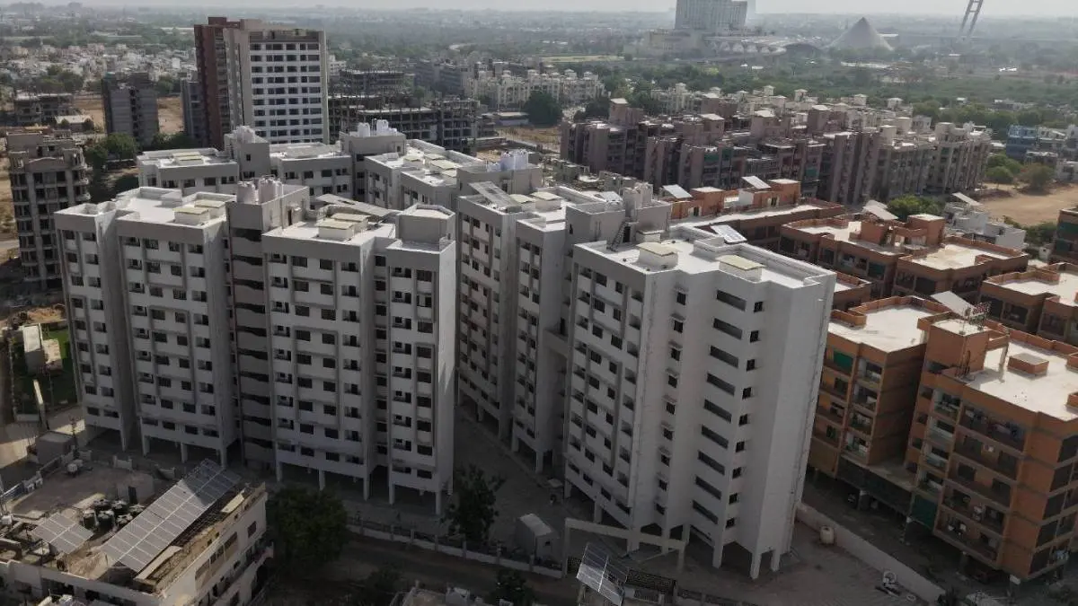 ahmedabad-to-build-733-lig-houses-worth-rs-130-crore-with-modern-amenities-and-features-623551