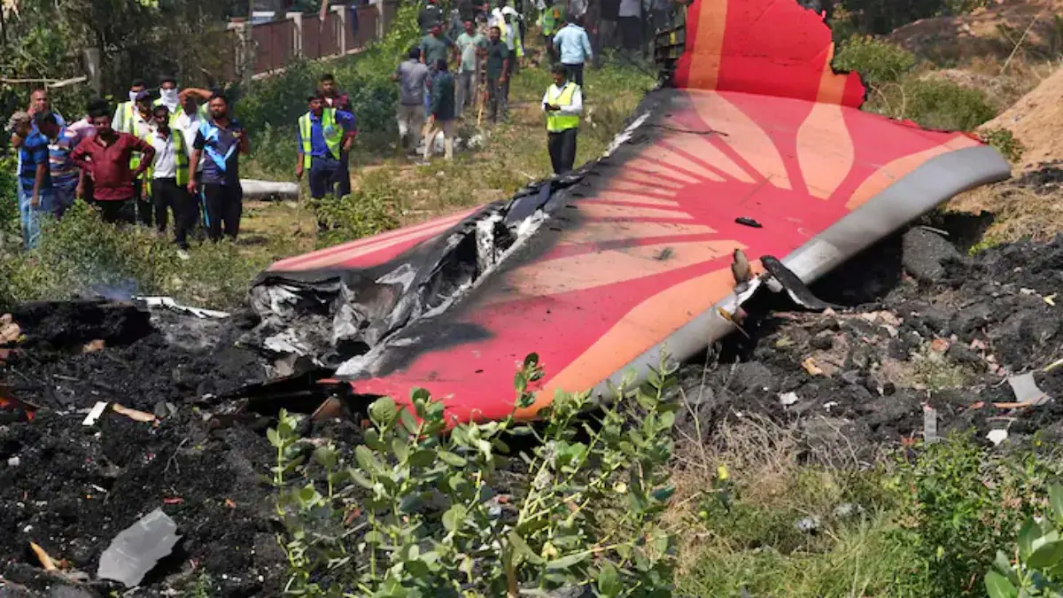 us-lawyer-urges-centre-to-release-flight-recorder-data-on-ahmedabad-plane-crash-651938