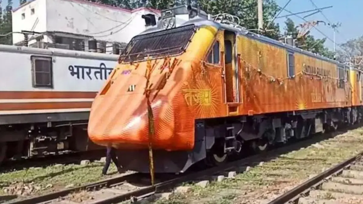 western-railway-superfast-tejas-special-train-will-run-between-mumbai-central-and-indore-vapi-surat-and-vadodara-will-also-be-stoppages-570794