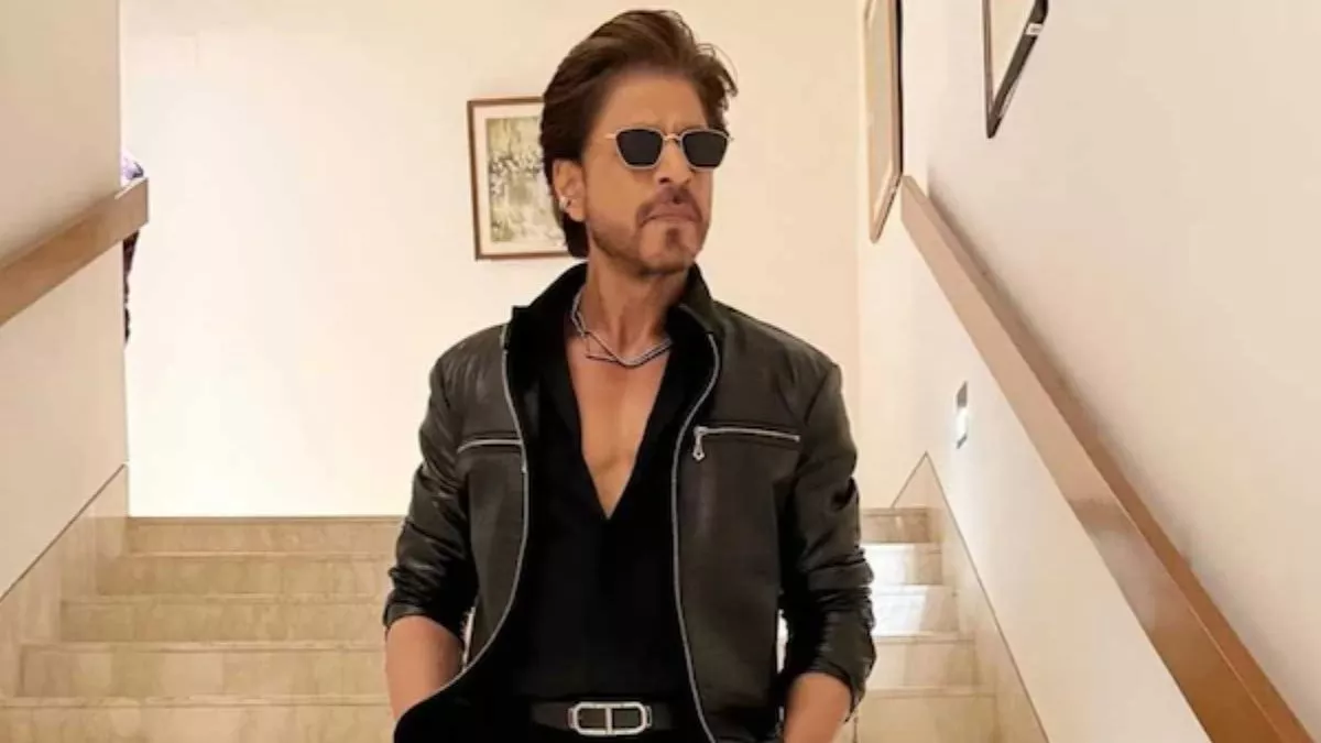 Shah Rukh Khan: બીજા લોકોને આગળ આવવા દો…. યુઝરે શાહરૂખ ખાનને નિવૃત્ત થવાની સલાહ આપી તો કિંગ ખાને આપ્યો મુંહતોડ જવાબ