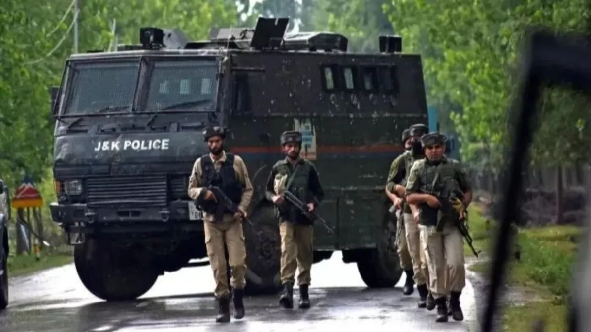 two-terrorists-killed-in-gurez-sector-jammu-kashmir-592961