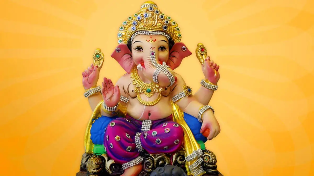 ganesh-chaturthi-2025-powerful-remedies-to-overcome-financial-problems-589372