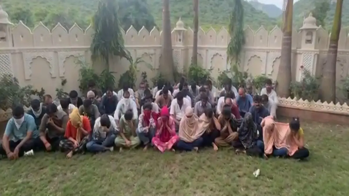 gujaratis-had-to-throw-an-expensive-rave-party-in-udaipur-40-men-and-11-women-arrested-579715