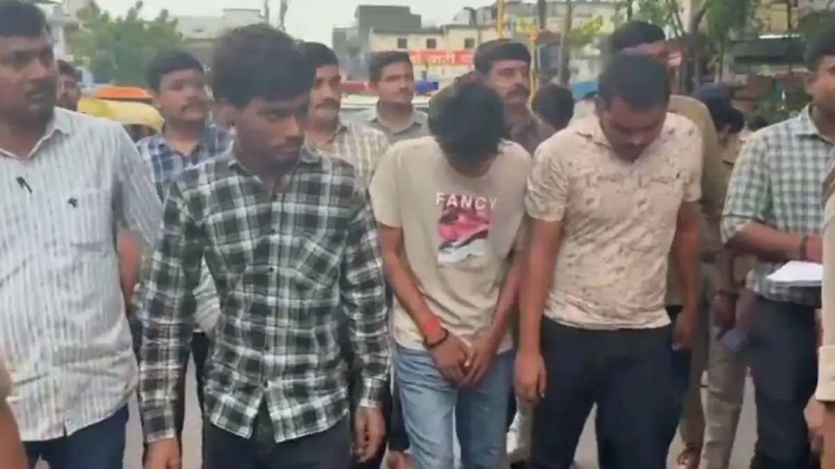 surat-news-police-held-3-accused-from-uttar-pradesh-in-pandesara-jewellers-loot-case-593333
