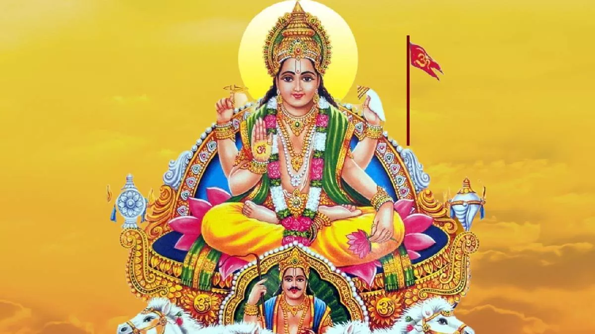 Surya Gochar 2025: સૂર્ય સિંહ રાશિમાં ગોચર કરશે, આજથી 1 મહિના સુધી આ 3 રાશિઓને મળશે ભાગ્યનો સાથ