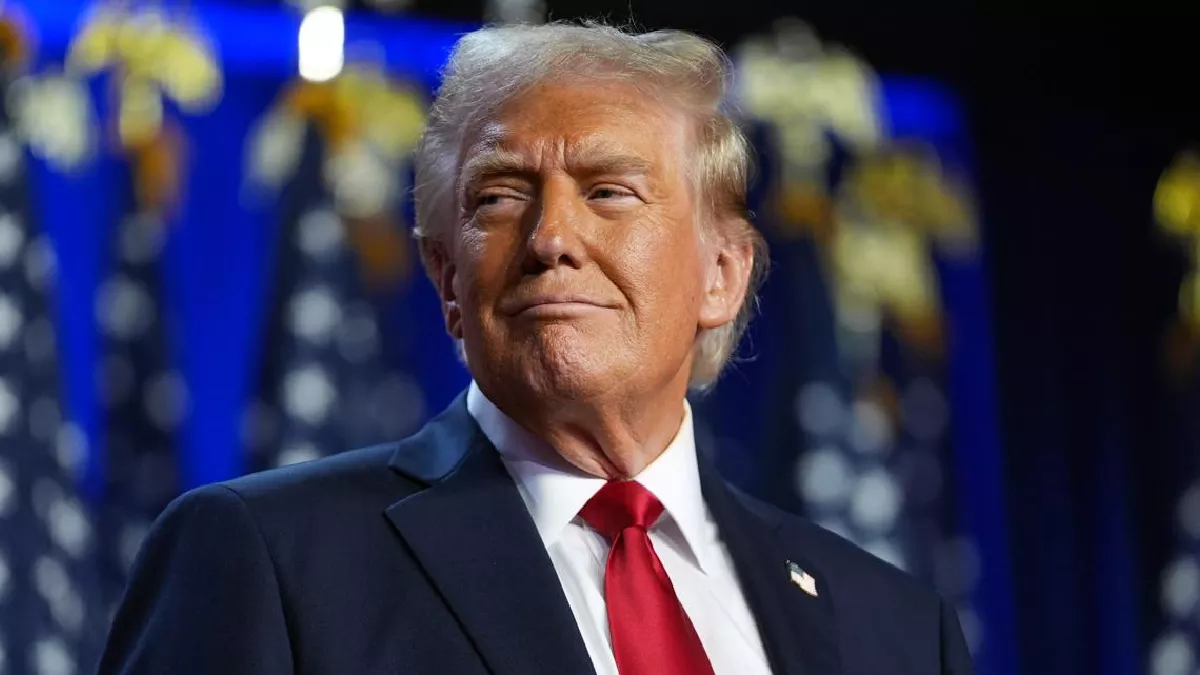 donald-trump-administration-reviewing-valid-visas-of-55-crore-foreigners-589999