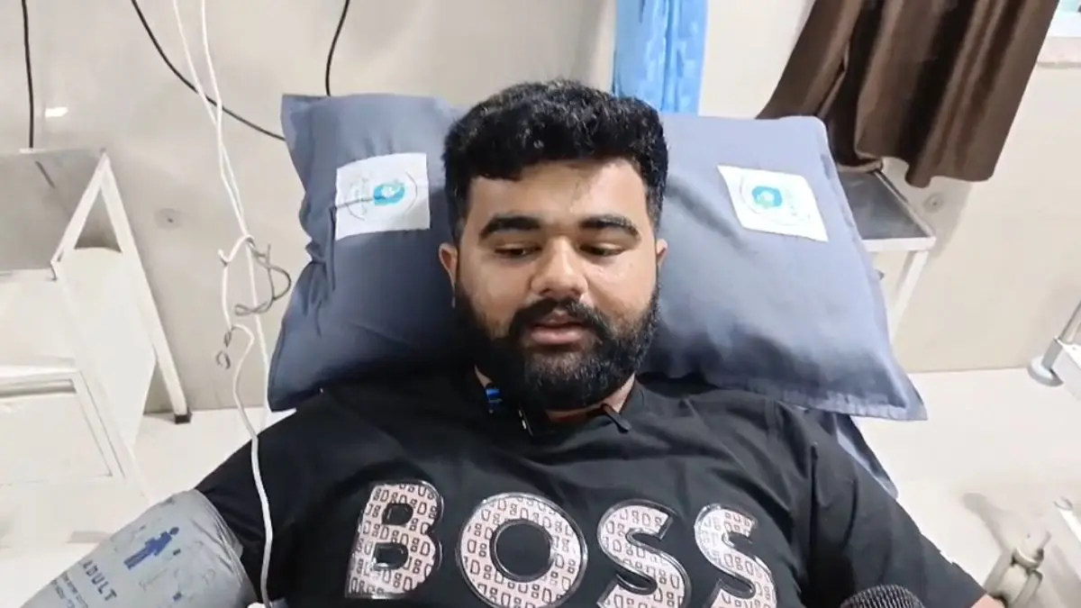 Devayat Khavad: ધ્રુવરાજસિંહ પર દેવાયત ખવડનો હુમલો, ઘટના બાદ ફરિયાદીએ  જણાવ્યું- 'મને મારી નાખવાની ધમકી આપી, લોખંડના ધોકા માર્યા'- Dhruvrajsinh  Chauhan's ...