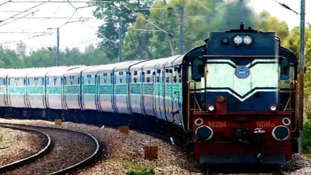 Indian Railway: એસી જ નહીં હવે જનરલ કોચમાં મુસાફરી કરનારાઓને પણ ટ્રેનમાં પણ મિલ મળશે , આટલા પૈસા ખર્ચવા પડશે
