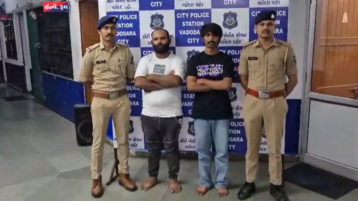 vadodara-two-more-arrested-in-case-of-throwing-eggs-at-ganesha-idol-593437