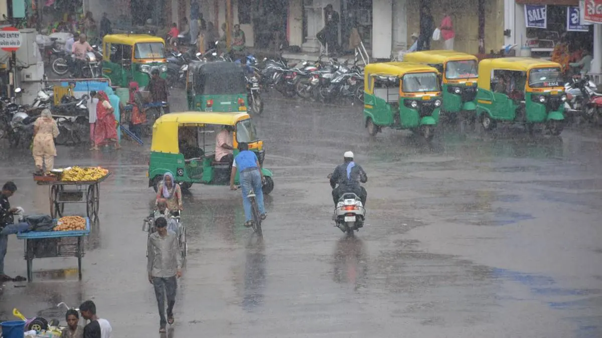 sabarkantha-news-228-taluka-across-the-gujarat-get-rain-till-10-pm-on-6th-septmber-598697