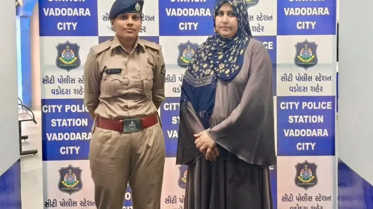 mafia-gang-throwing-eggs-at-ganesha-idol-remand-till-september-3-for-key-informant-junaid-sindhi-4-accused-including-his-mother-595763
