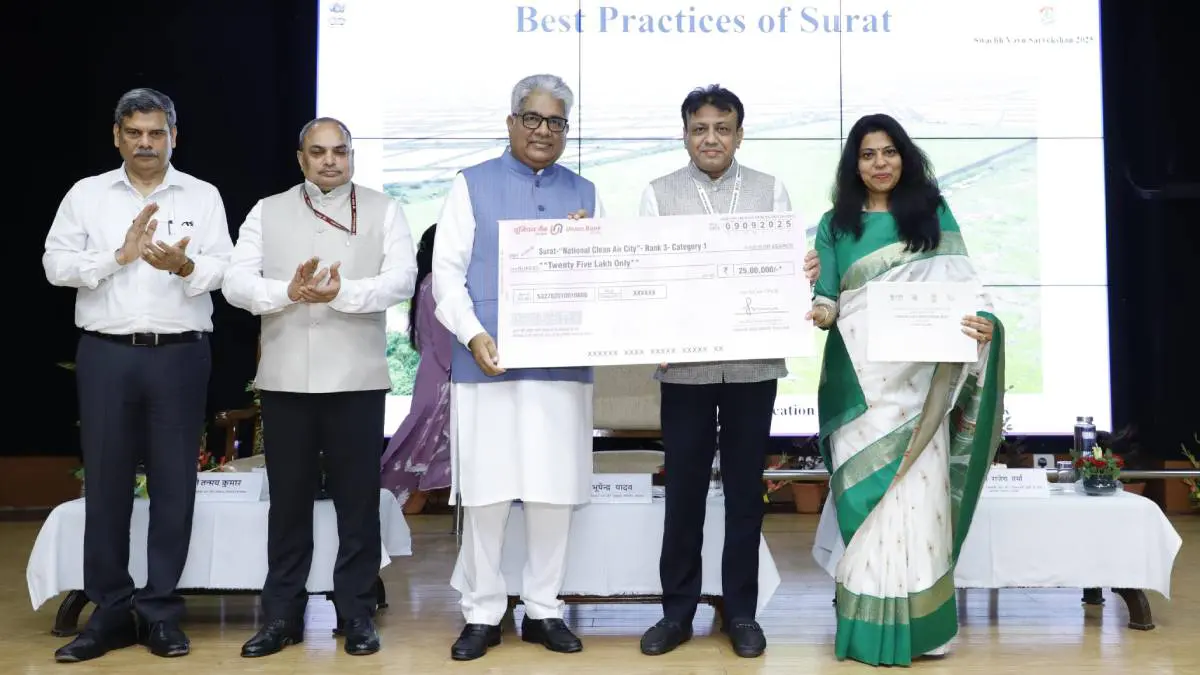surat-news-diamond-city-gets-swachh-vayu-sarvekshan-2025-award-600381