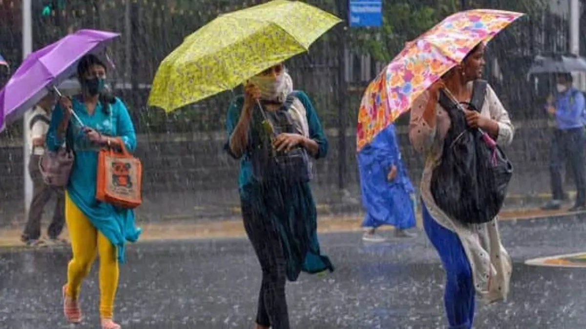 heavy-rain-alert-in-these-6-states-including-gujarat-imd-has-issued-a-warning-till-september-7-596305