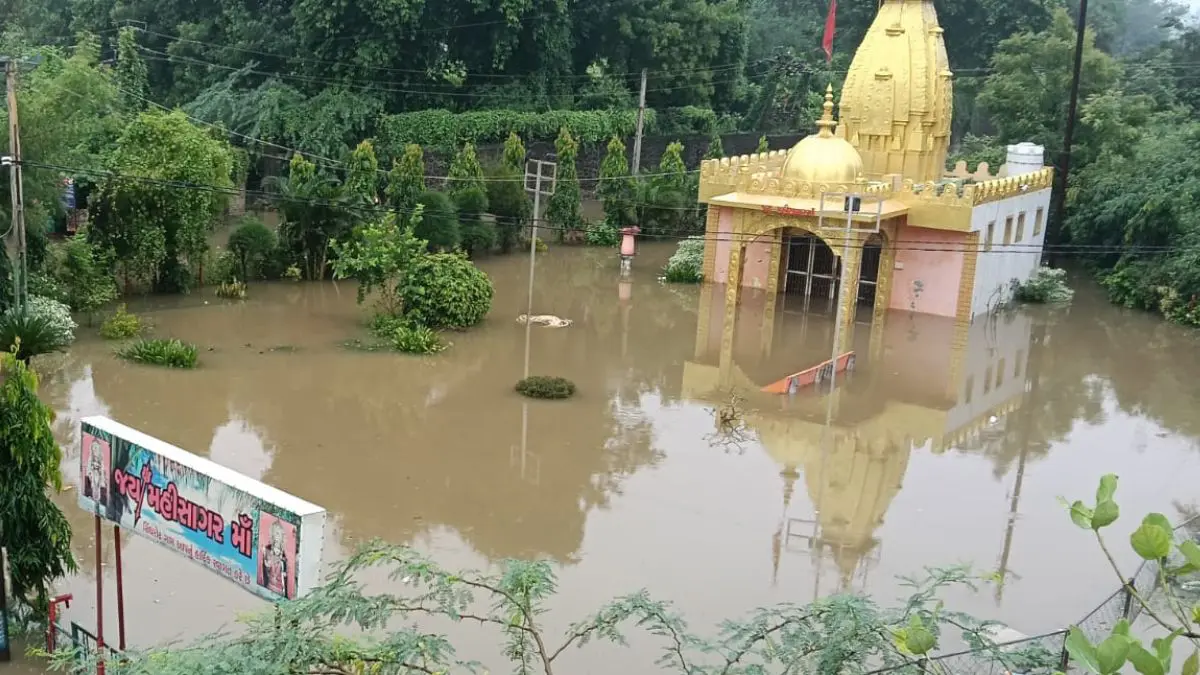 mahisagar-river-flood-like-situation-villages-alerted-in-vadodara-kheda-anand-597801