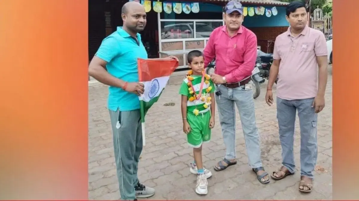 Anamika Mishra: છ વર્ષની અનામિકાની ગજબની સ્પીડ, એક કલાકમાં 10 કિમી દોડી; ઇન્ડિયા બુક ઓફ રેકોર્ડ્સમાં નોંધાવી ચુકી છે નામ