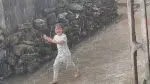 Gujarat Rain: દક્ષિણ ગુજરાતના વાતાવરણમાં પલટો આવતા ઠંડક પ્રસરી, ધરમપુરમાં ઝરમર વરસાદમાં ભીંજાવા લોકો રસ્તા પર ઉતર્યા