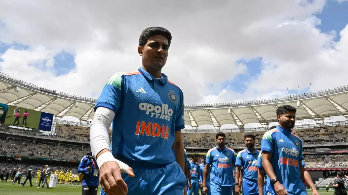 ind-vs-aus-neither-the-bat-worked-nor-the-captaincy-showed-any-spirit-along-with-the-defeat-a-shameful-record-was-recorded-in-the-name-of-shubman-gill-623948