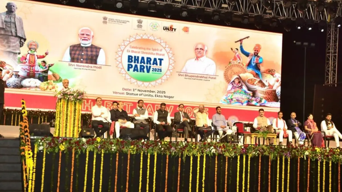 chief-minister-bhupendra-patel-inaugurates-bharat-parv-2025-in-ektanagar-630798