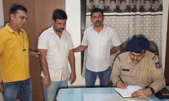 ભાવનગર ટ્રિપલ મર્ડરમાં ઘટસ્ફોટઃ ACF પતિએ પ્રેમિકાને પામવા માટે પત્ની અને બે બાળકોની ઠંડા કલેજે હત્યા કરી હતી