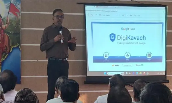 Jagran-DigiKavach Abhiyan: જાગરણ-ડિજીકવચ અભિયાન, ગાંધીનગર ખાતે વરિષ્ઠ નાગરિકોને ડિજિટલ સેફ્ટી અંગે તાલીમ આપવામાં આવી
