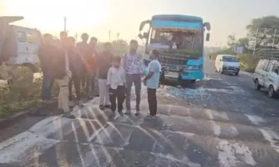 Panchmahal: મોડાસાના પ્રવાસીઓની બસને શહેરામાં અકસ્માત નડ્યો, બ્રેક ફેલ થતાં બેકાબુ લક્ઝરી આગળ આઈસરમાં ધડાકાભેર ઘુસી