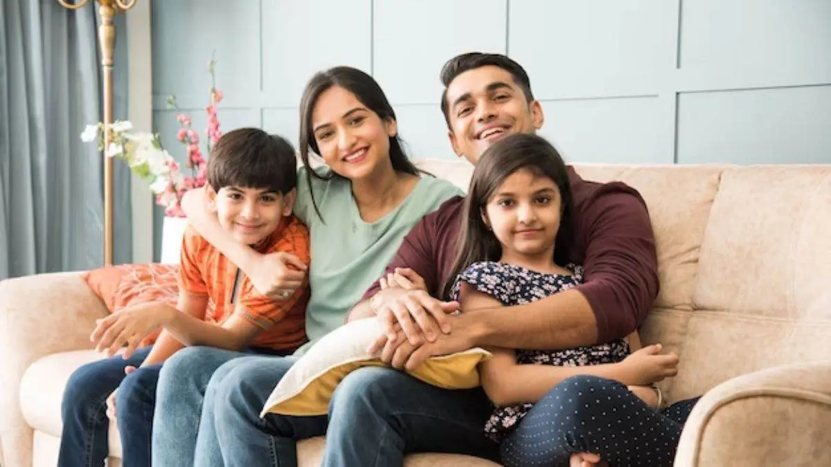 બાળકોએ માતા-પિતા સાથે કેટલી ઉંમર સુધી સૂવું જોઇએ? જાણો આ બાબતે નિષ્ણાતો શું કહે છે?