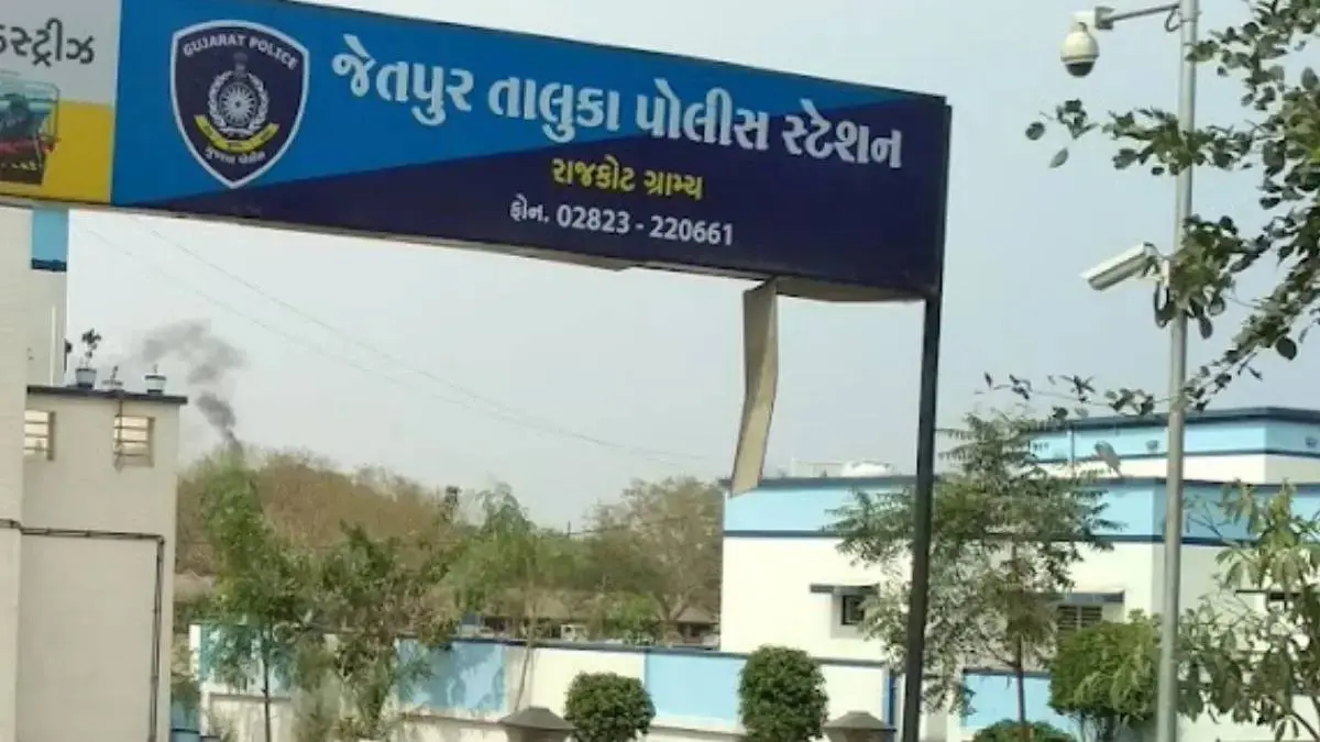 rajkot-news-honeytrap-gang-trapped-more-than-40-people-658470