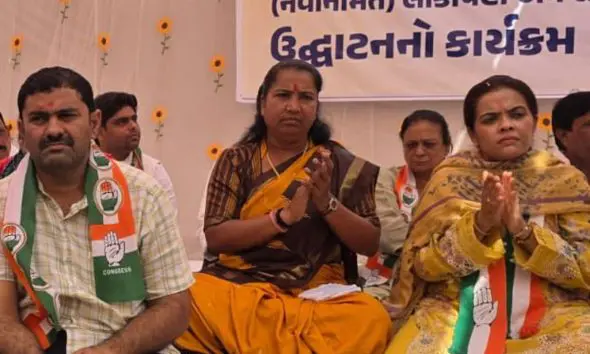 Palanpur News: 'પહેલા જે ઘરના છોકરા વ્હાલા હોય પછી પારકા…' જન આક્રોશ યાત્રામાં ગેનીબેનના પક્ષ પલટો કરનારા કોંગ્રેસના નેતાઓ પર પ્રહાર