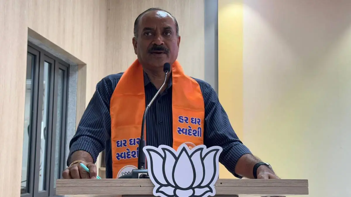 junagadh-news-fake-facebook-and-instagram-id-of-mla-sanjay-koradia-650207