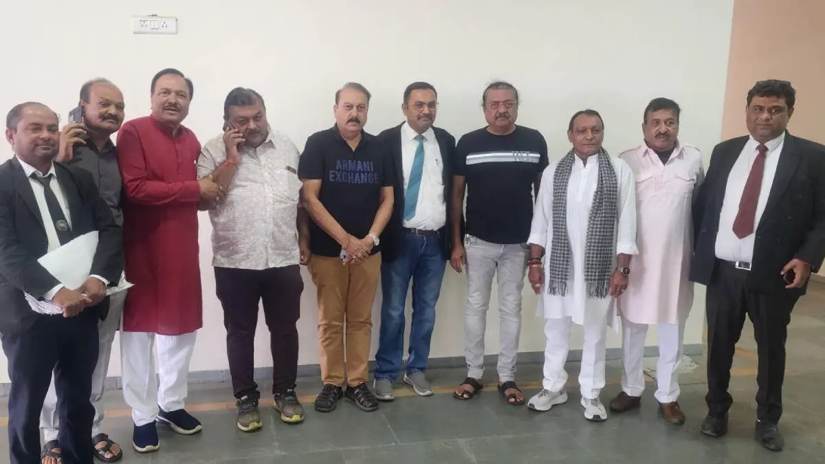 rajkot-news-congress-leaders-acquitted-in-the-case-of-vandalism-in-municipal-commissioners-chamber-664892