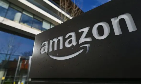 એમેઝોન વેરહાઉસમાં હૃદયદ્રાવક ઘટના: કર્મચારીના મૃતદેહ પાસે જ સાથીદારો કામ કરતા રહ્યા; મેનેજમેન્ટ પર લાગ્યા ગંભીર આક્ષેપો