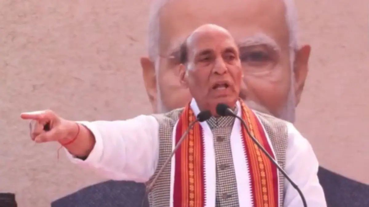 Babri Masjid Row: બાબરી મસ્જિદ પર રાજનાથ સિંહના દાવા પર કોંગ્રેસ ભડકી, નેહરુ અને સોમનાથ મંદિરનો આપ્યો હવાલો