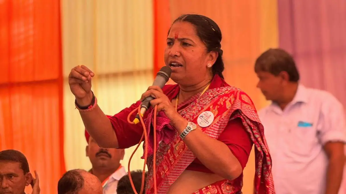 banskantha-news-congress-mp-geniben-thakor-on-dashama-vrat-651272