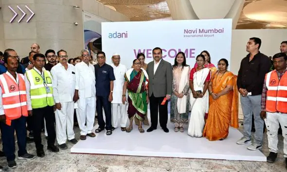 gautam-adani-welcome-passengers-at-navi-mumbai-international-airport