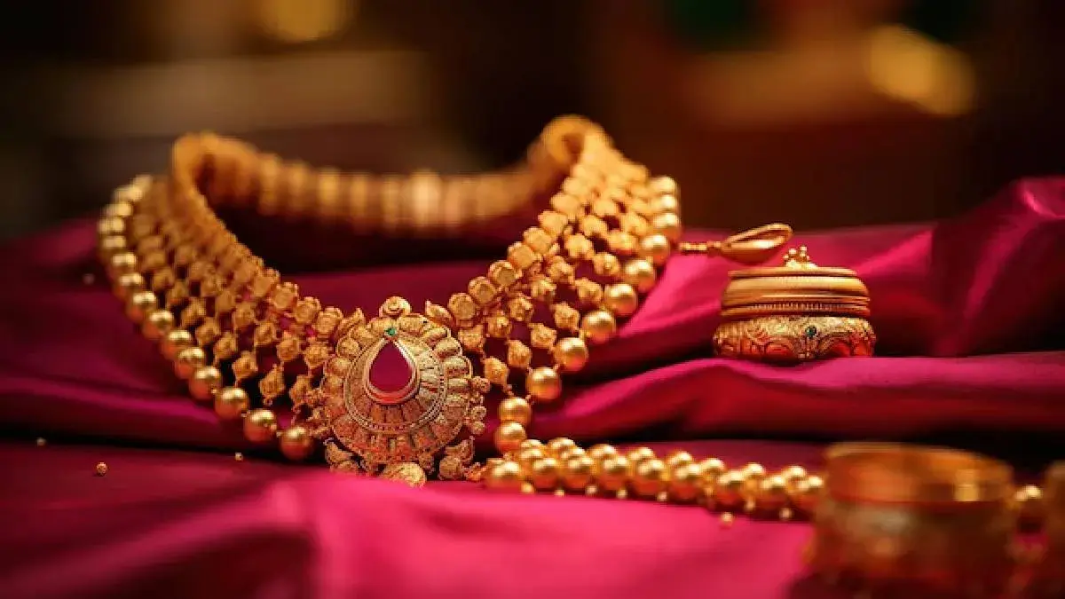 gold-price-today-in-vadodara-30-december-2025-check-latest-22-and-24-carat-gold-prices-sona-no-bhav-664446