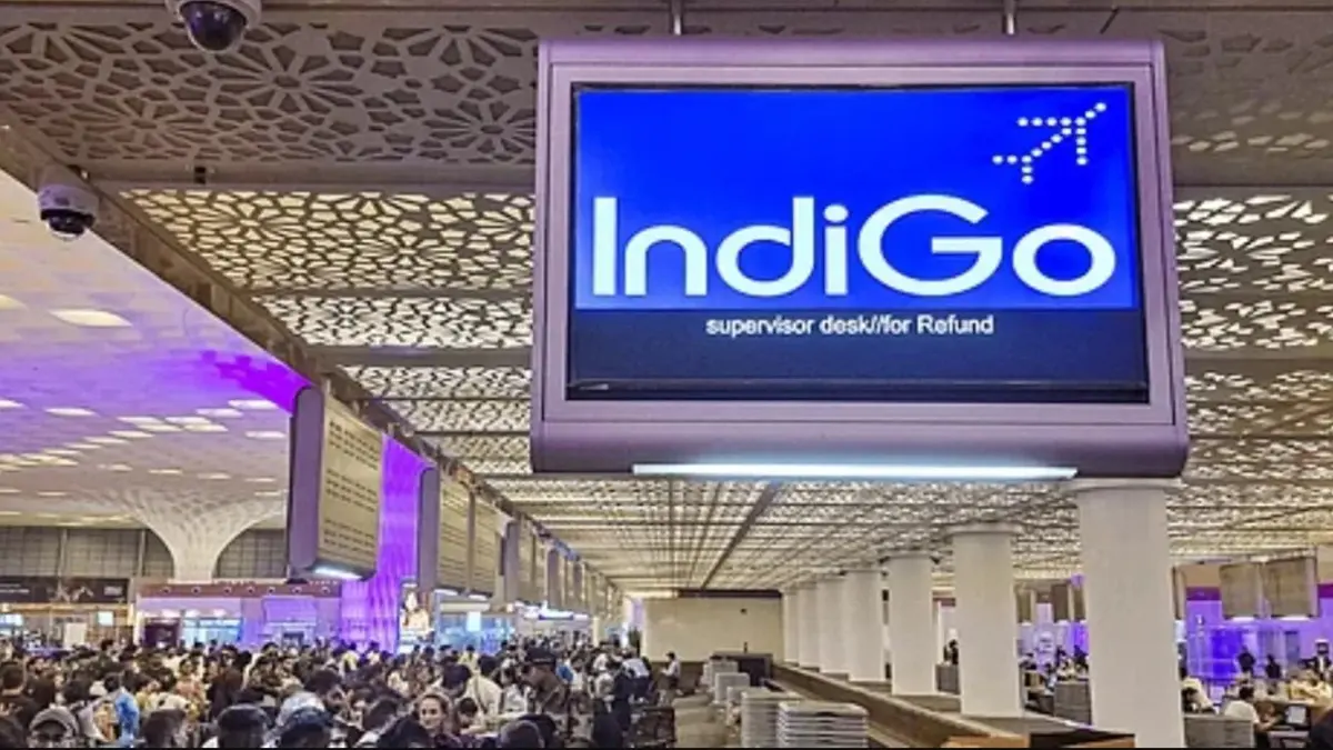 IndiGo Flight Crisis:ઈન્ડિગો ફ્લાઈટ કટોકટી વચ્ચે ઉડ્ડયન મંત્રાલયે ભાડામાં વધારો રોકવા પ્રાઈઝ કેપ લાગૂ કરી,રિફંડ અંગે શું છે અપડેટ?