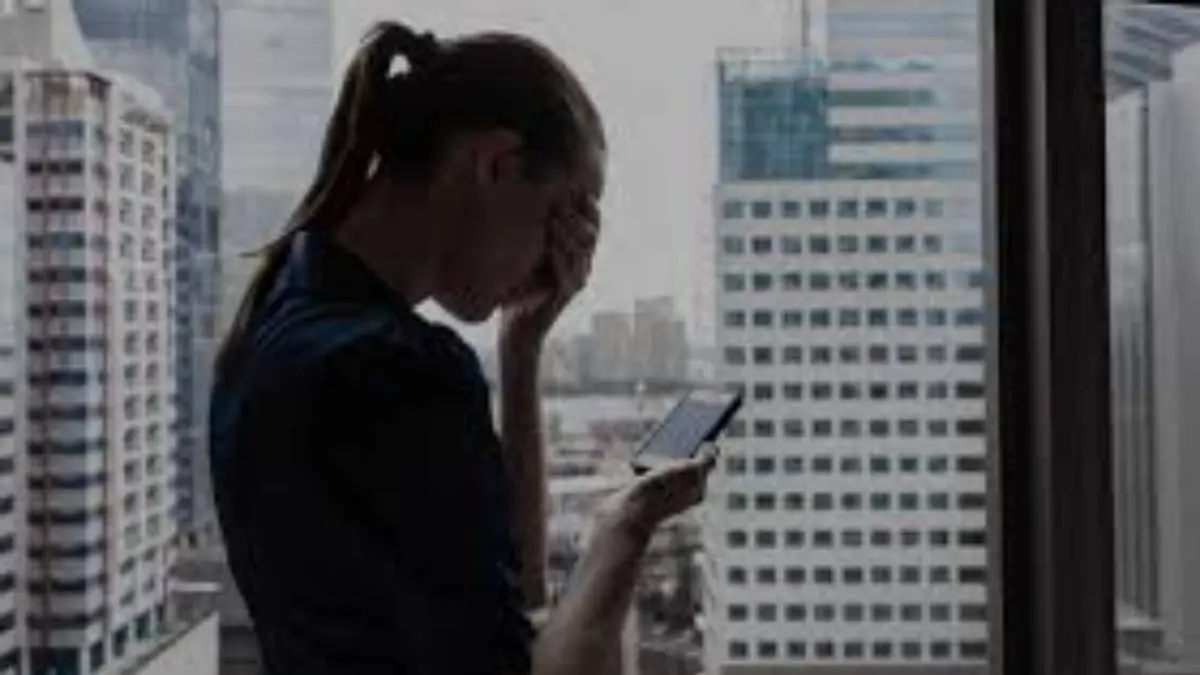 Cyberstalking: ધો.12ના વિદ્યાર્થીએ ગર્લફ્રેન્ડના ઘરના CCTV હેક કર્યાં, મોબાઈલમાં દરેક હિલચાલ પર નજર રાખતો; પાડોશીઓએ પકડી પોલીસને હવાલે કર્યો