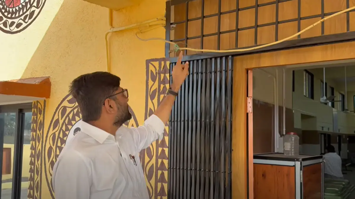 junagadh-news-visavadar-mla-gopal-italia-alleges-corruption-in-bardiya-village-government-hospital-664845