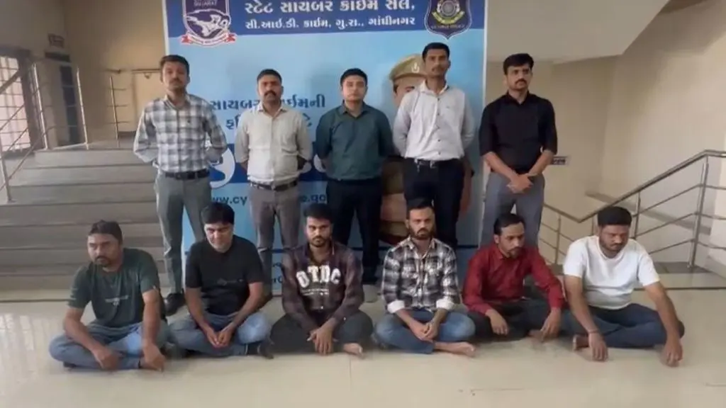 દુબઇથી સંચાલિત સાયબર ક્રાઇમ નેટવર્કનો પર્દાફાશઃ 804 કરોડના 1549 ગુના આચરનારા વધુ 6 આરોપીઓ સુરતથી ઝડપાયા - Gandhinagar News: Cybercrime Racket Run from Dubai Exposed 6 ...