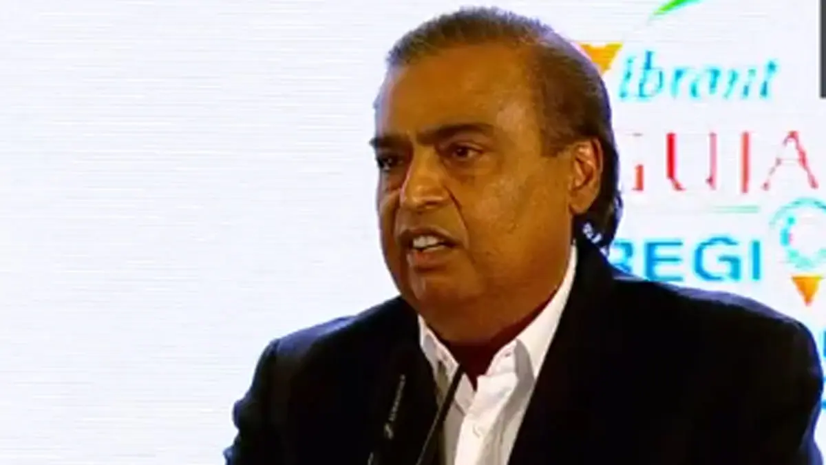 મુકેશ અંબાણીની મોટી જાહેરાત, જામનગરમાં દેશનું સૌથી મોટું AI-રેડી ડેટા સેન્ટર બનાવાશે, પિપલ-ફર્સ્ટ ઇન્ટેલિજન્સ પ્લેટફોર્મ લોન્ચ કરાશે